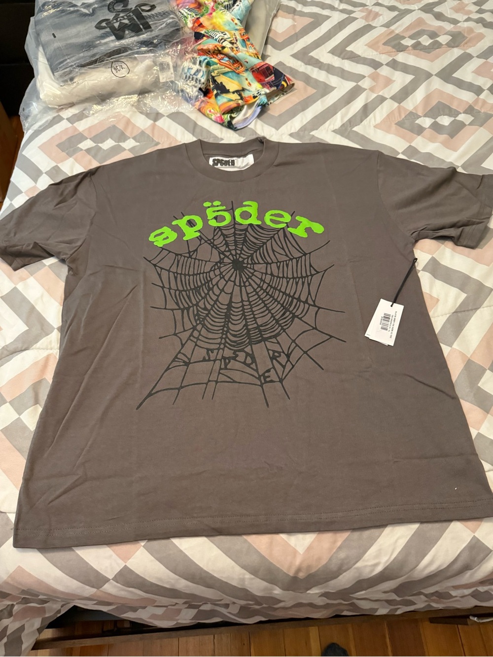 Sp5der Men’s Spider Web Graphic Tee - Gray with Neon Green Logo